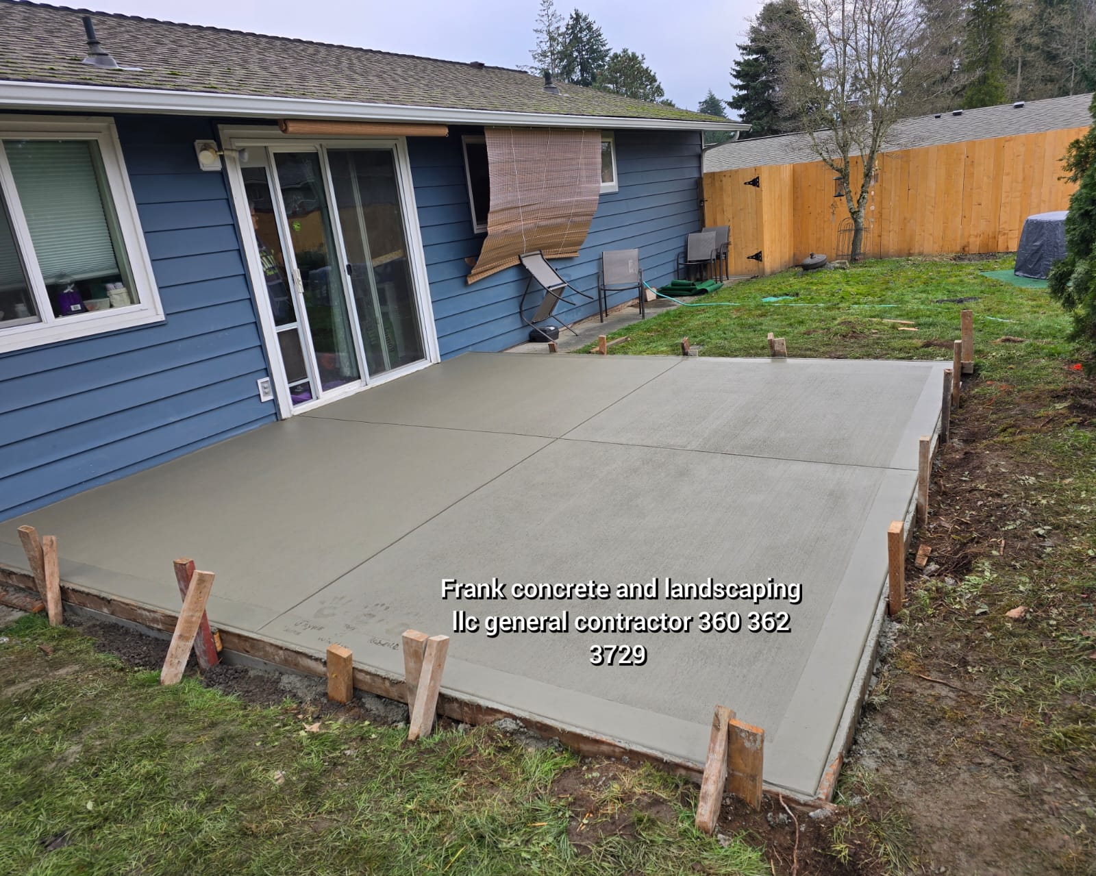 BRUSHED FINISHED CONCRETE