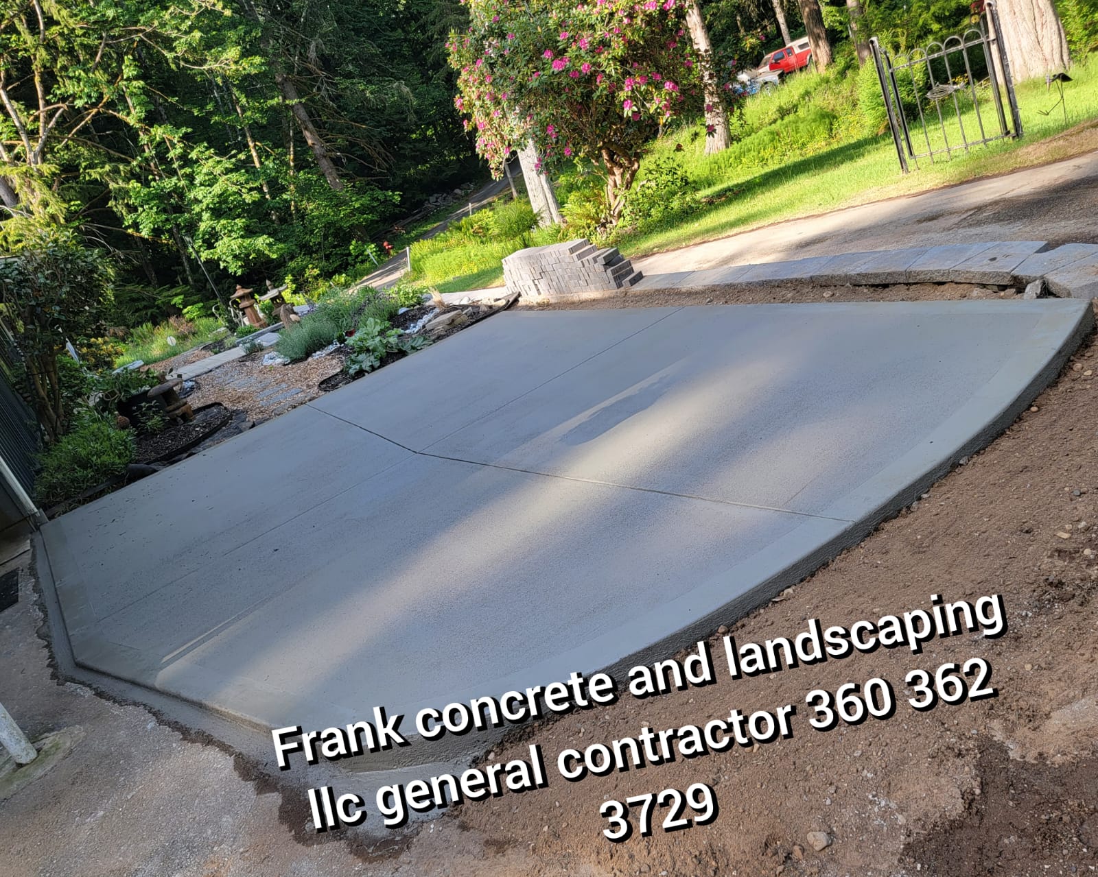 BRUSHED FINISHED CONCRETE